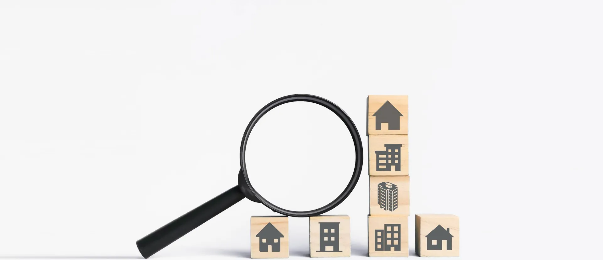 после передачи права собственности от застройщика другому лицу квартира становится “вторичкой”